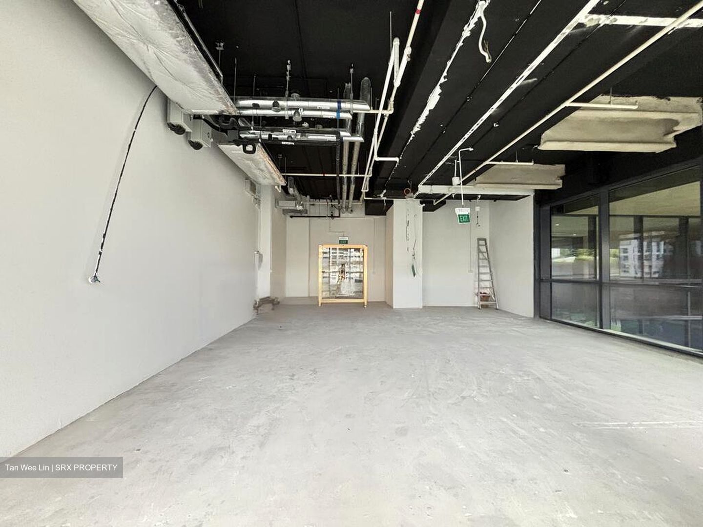 Woods Square (D25), Office #511115931